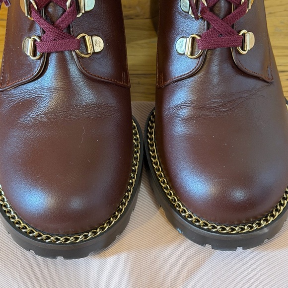 Stuart Weitzman Wine/Burgundy Lace-Up Leather Boots with Gold Chain Trim - Picture 2 of 8